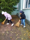 Экологическая акция «Чистый школьный двор».